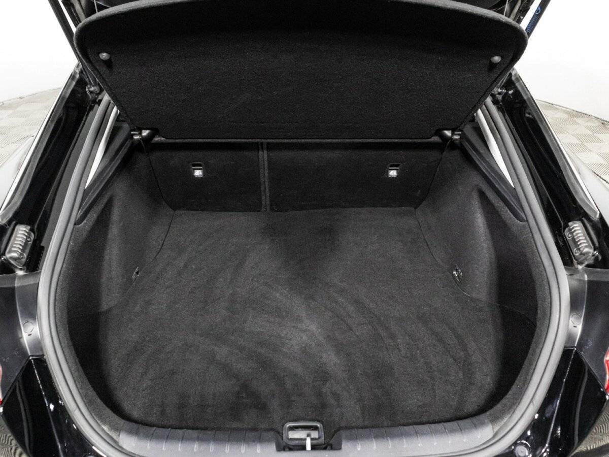 Kia Stinger с пробегом — 2019 год. Фото: #14