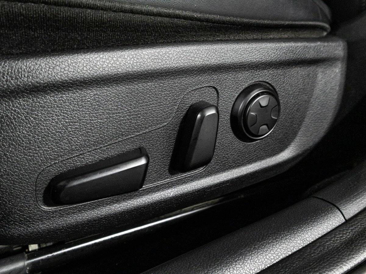 Kia Stinger с пробегом — 2019 год. Фото: #19