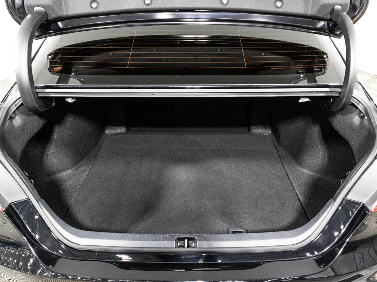 Toyota Camry с пробегом — 2021 год. Фото: #14