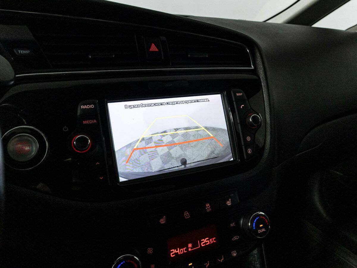 Kia Ceed с пробегом — 2017 год. Фото: #15