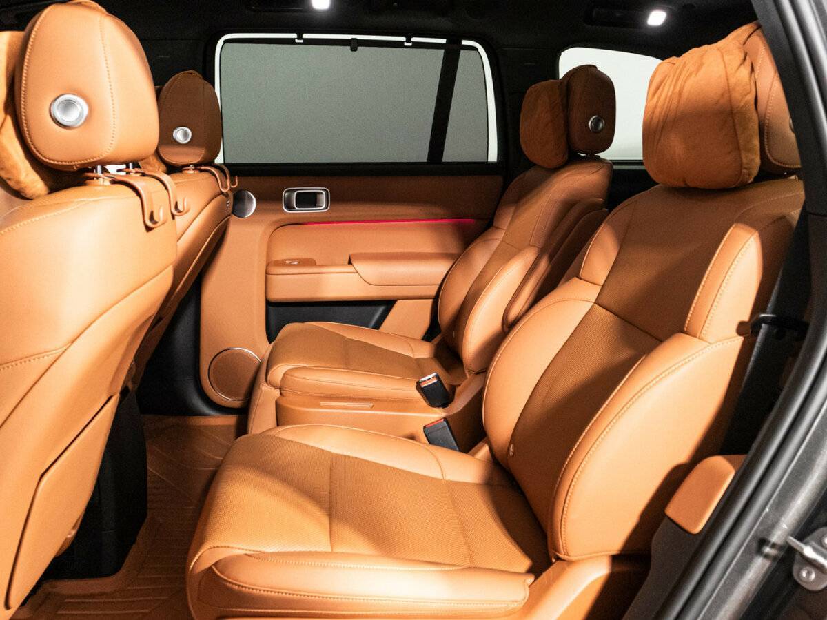 LiXiang L9 с пробегом — 2023 год. Фото: #8