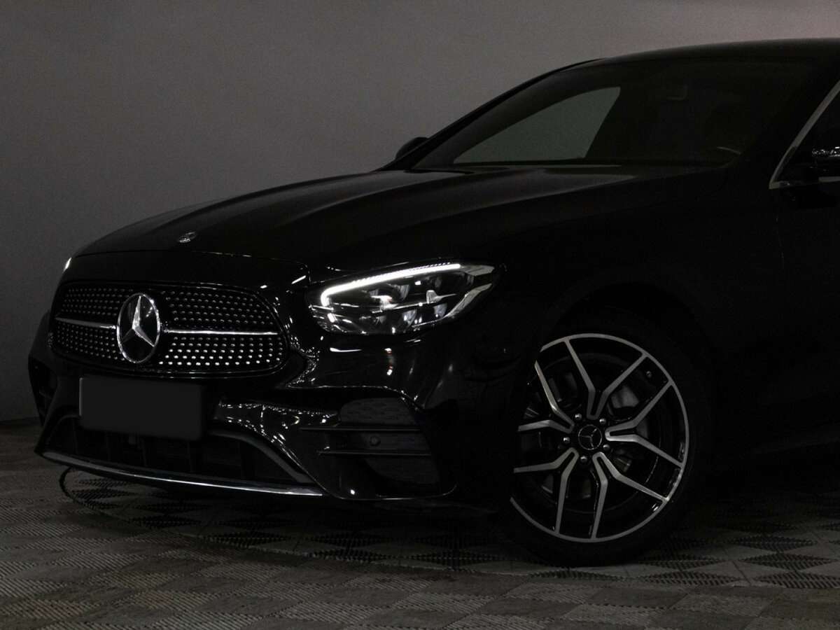Mercedes-Benz E-Класс с пробегом — 2021 год. Фото: #25