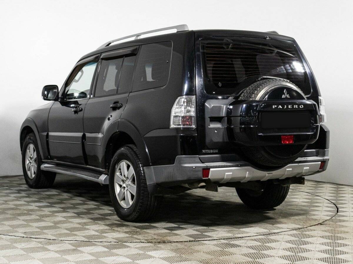 Mitsubishi Pajero с пробегом — 2007 год. Фото: #5