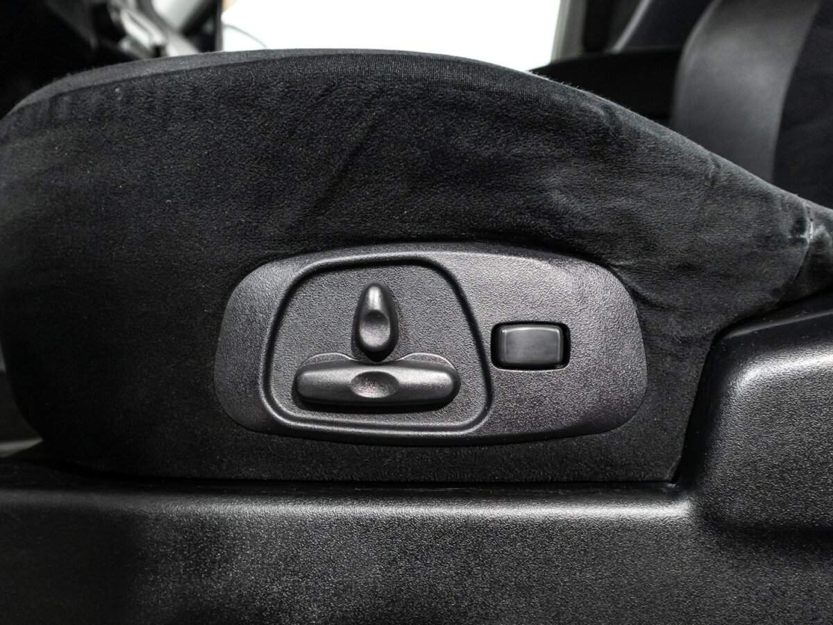 Mitsubishi Pajero с пробегом — 2007 год. Фото: #13