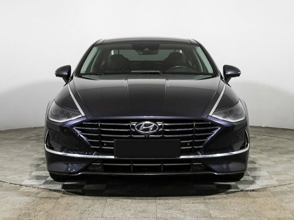 Hyundai Sonata с пробегом — 2019 год. Фото: #1