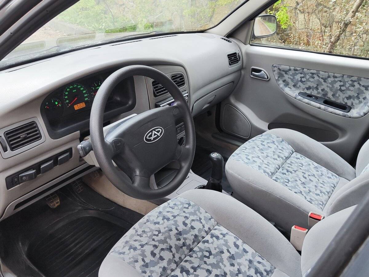 Chery Amulet (A15) с пробегом — 2006 год. Фото: #4