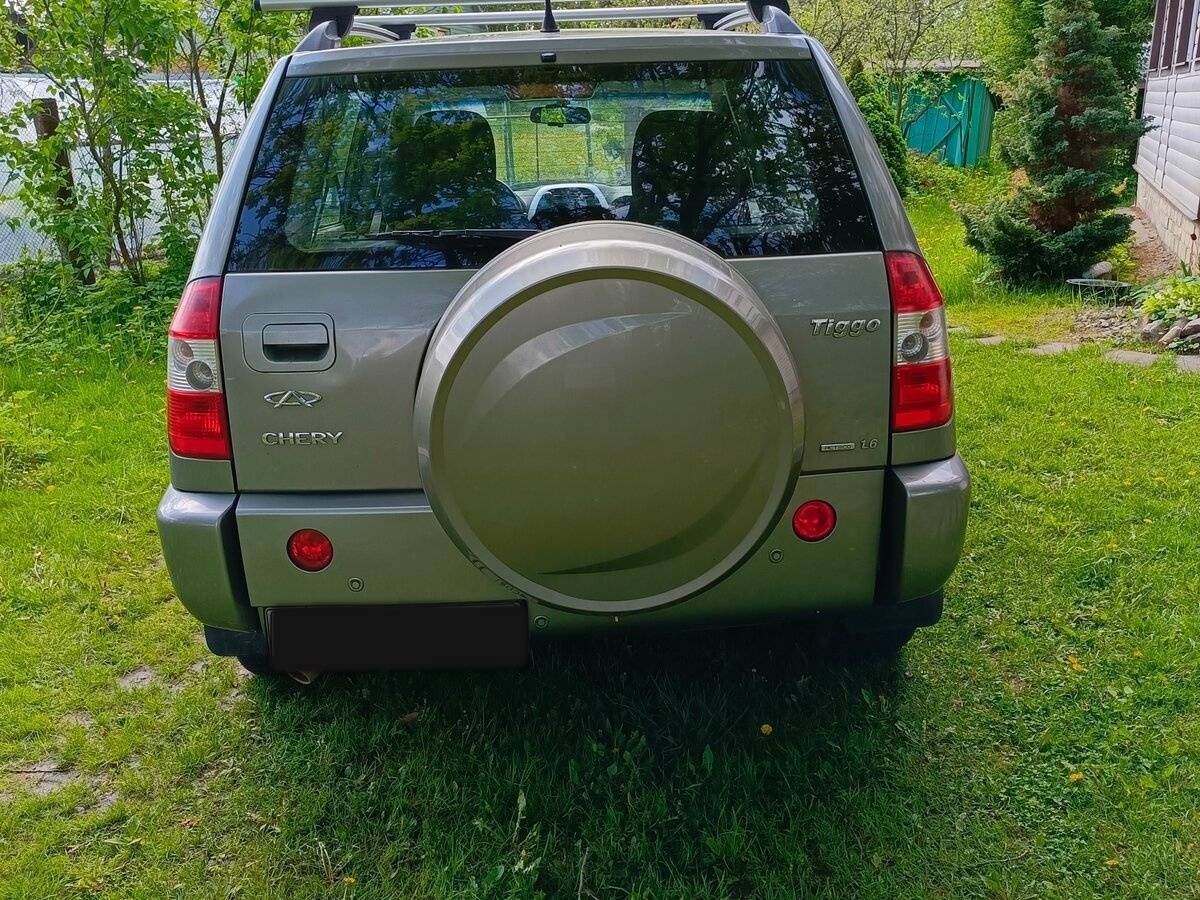 Chery Tiggo (T11) с пробегом — 2013 год. Фото: #2