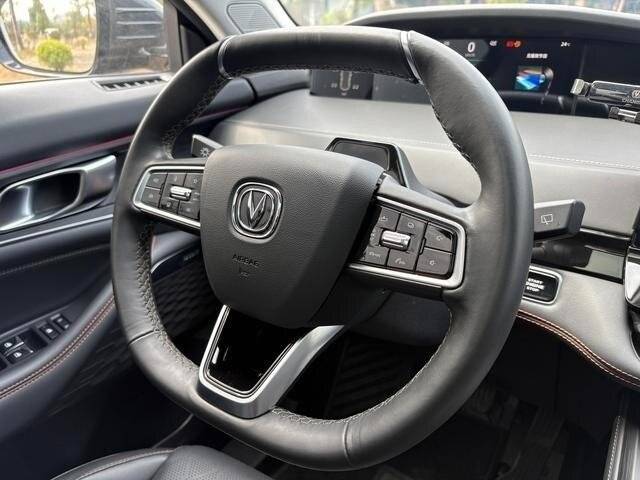 Changan UNI-K с пробегом — 2021 год. Фото: #10