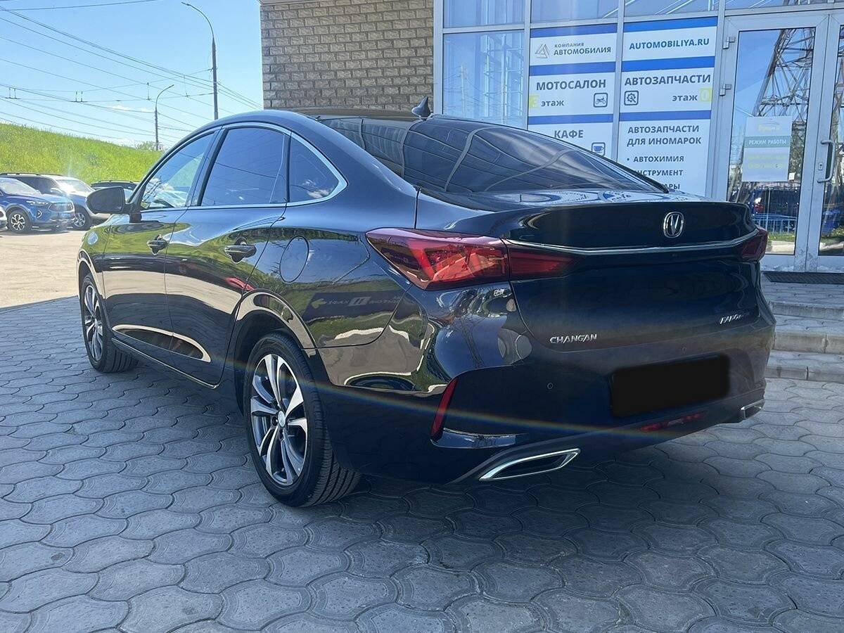 Changan Eado Plus с пробегом — 2023 год. Фото: #2