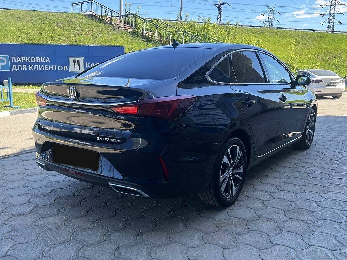 Changan Eado Plus с пробегом — 2023 год. Фото: #4