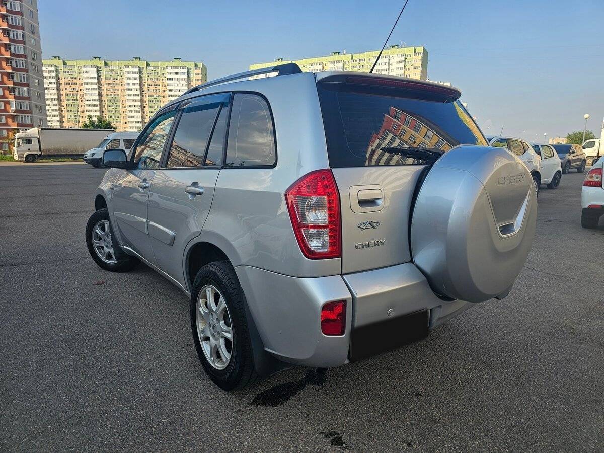 Chery Tiggo (T11) с пробегом — 2014 год. Фото: #7