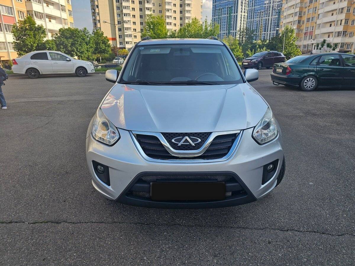 Chery Tiggo (T11) с пробегом — 2014 год. Фото: #14