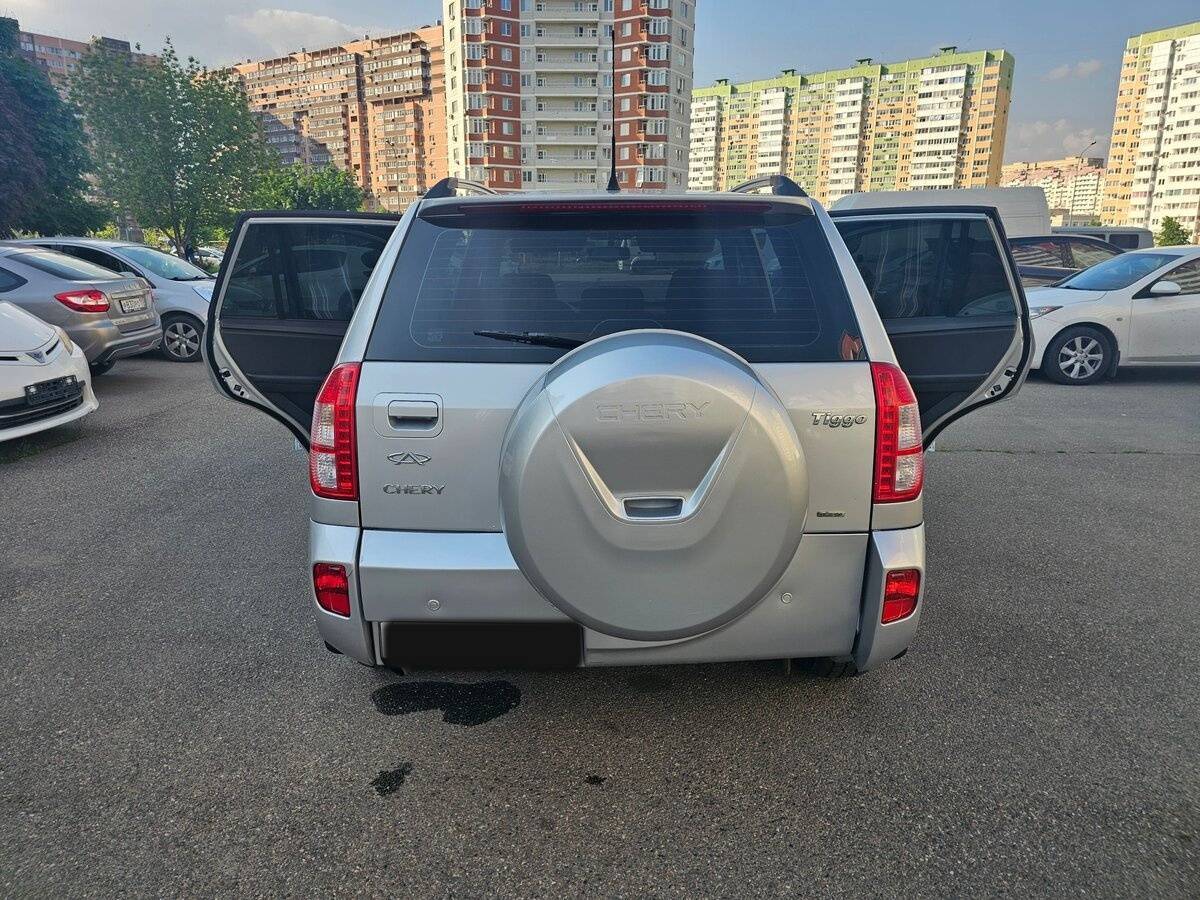 Chery Tiggo (T11) с пробегом — 2014 год. Фото: #22