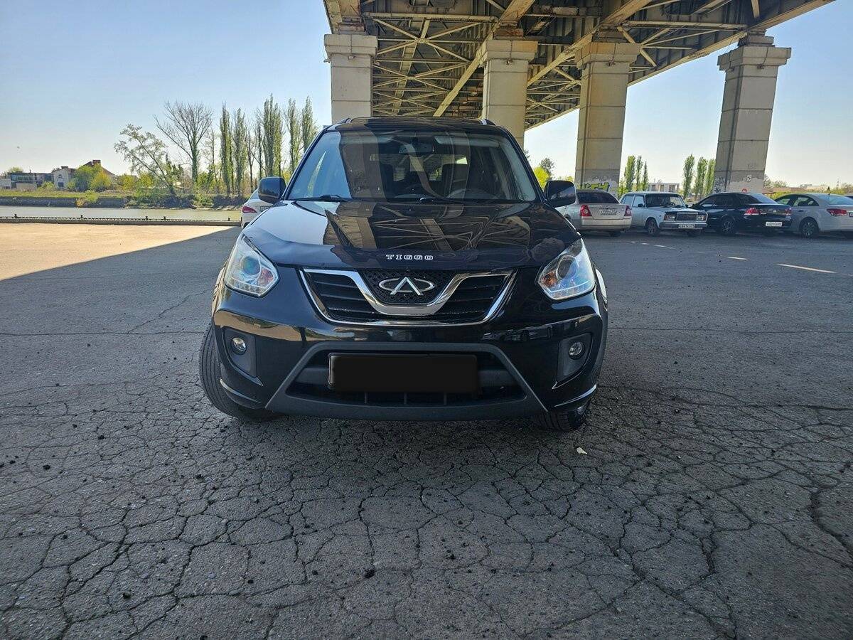 Chery Tiggo (T11) с пробегом — 2013 год. Фото: #3