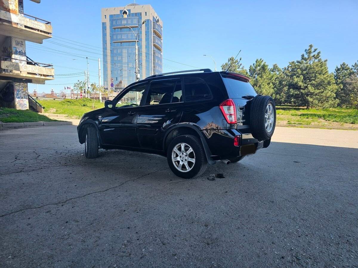 Chery Tiggo (T11) с пробегом — 2013 год. Фото: #10