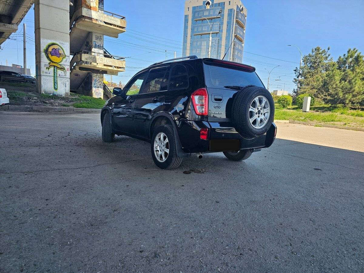 Chery Tiggo (T11) с пробегом — 2013 год. Фото: #14