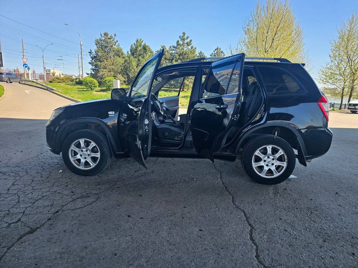 Chery Tiggo (T11) с пробегом — 2013 год. Фото: #21