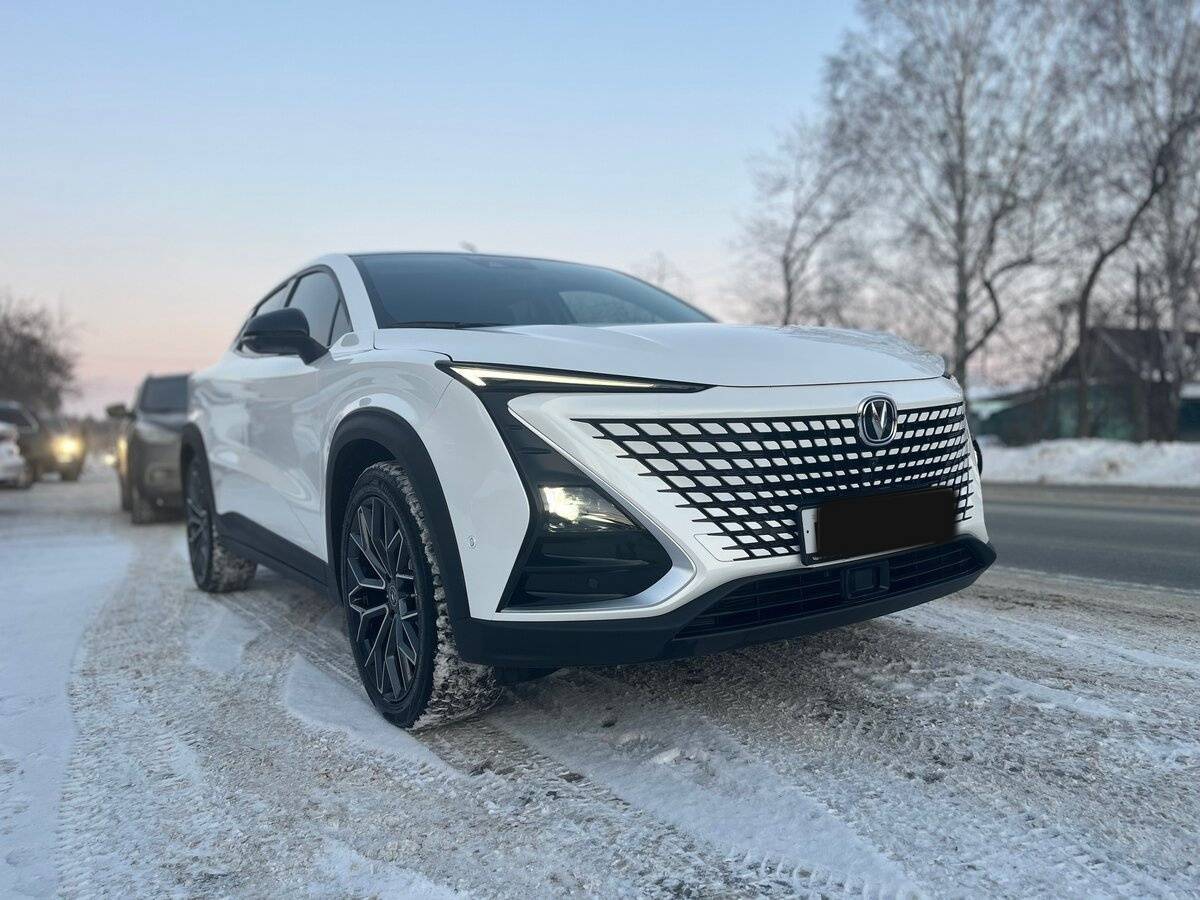 Changan UNI-T с пробегом — 2023 год. Фото: #2