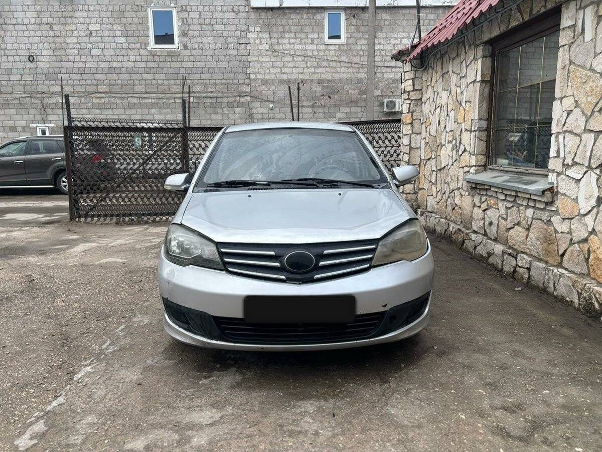 FAW V5 с пробегом — 2013 год. Фото: #5