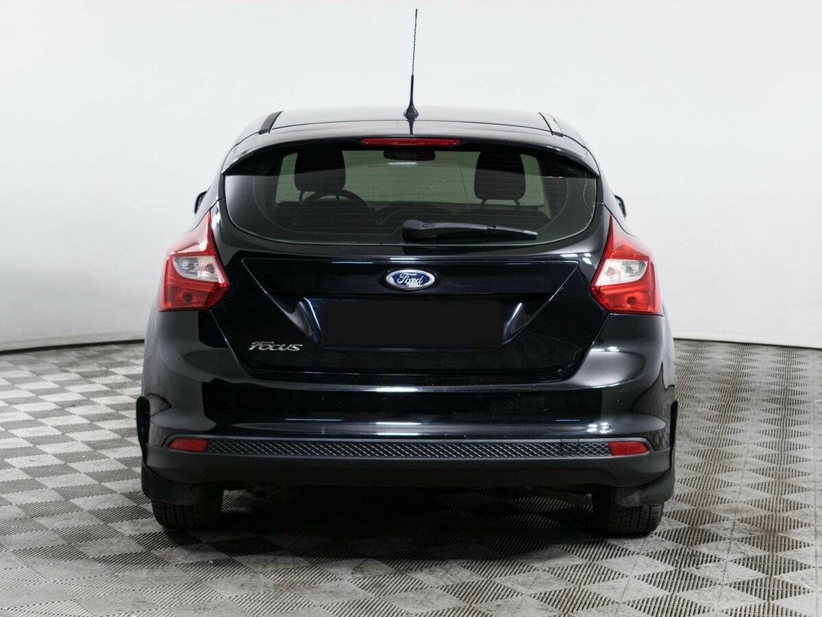 Ford Focus с пробегом — 2011 год. Фото: #4