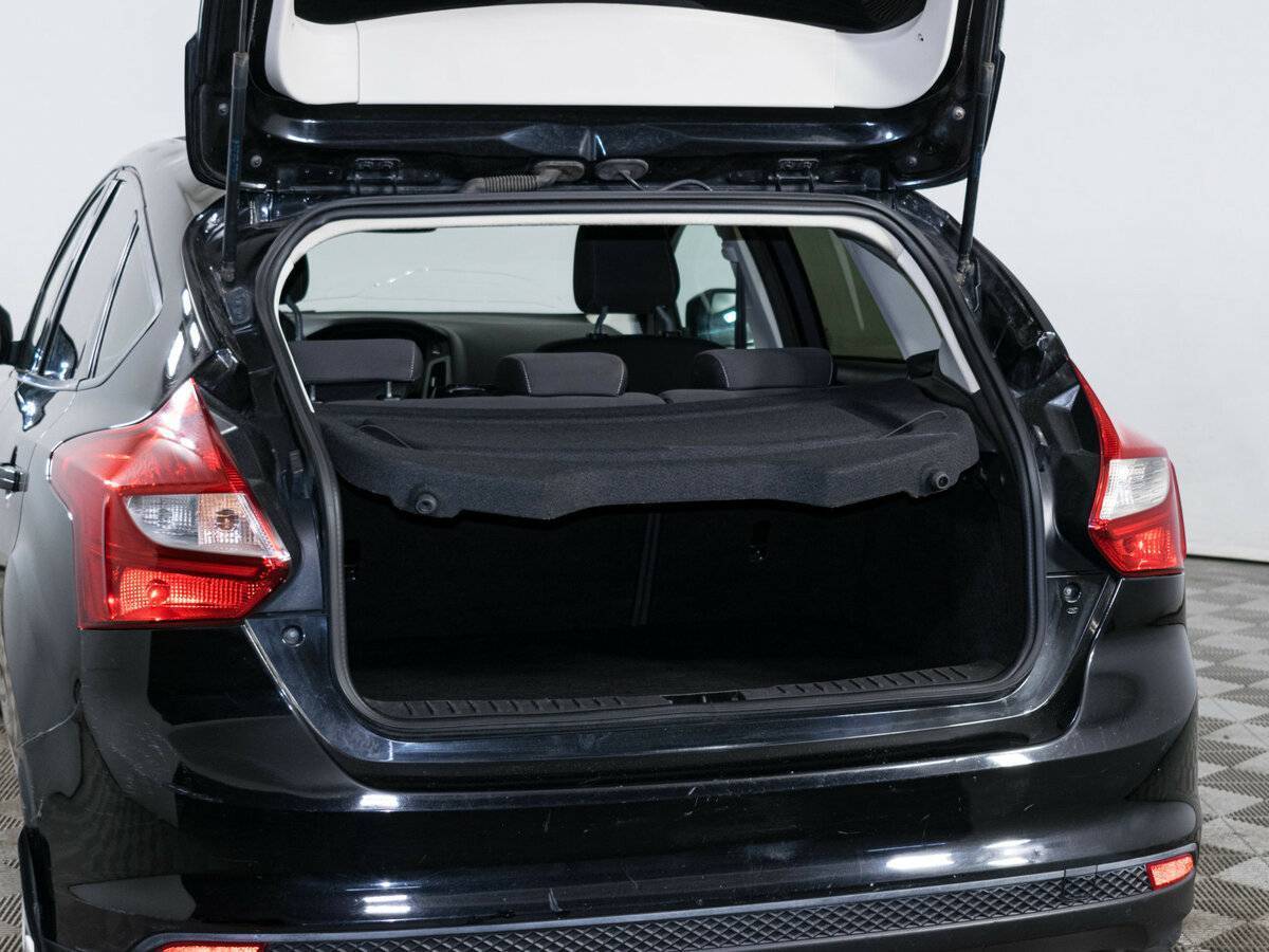 Ford Focus с пробегом — 2011 год. Фото: #6