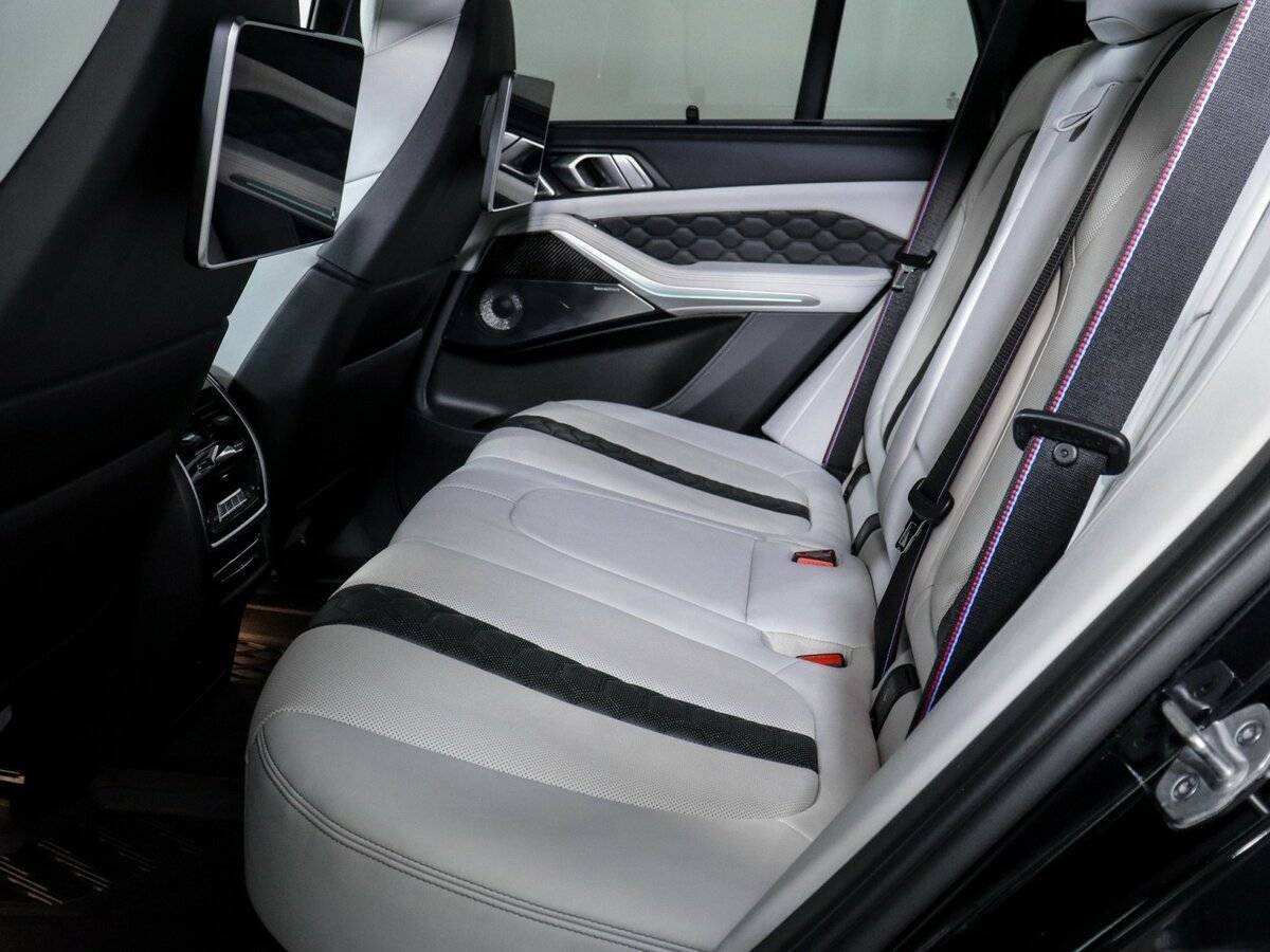 BMW X5 M с пробегом — 2020 год. Фото: #8
