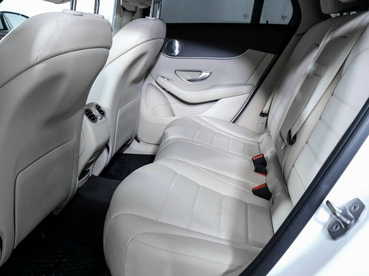 Mercedes-Benz GLC Coupe с пробегом — 2019 год. Фото: #7