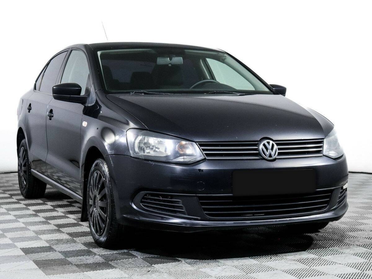 Volkswagen Polo с пробегом — 2011 год. Фото: #2