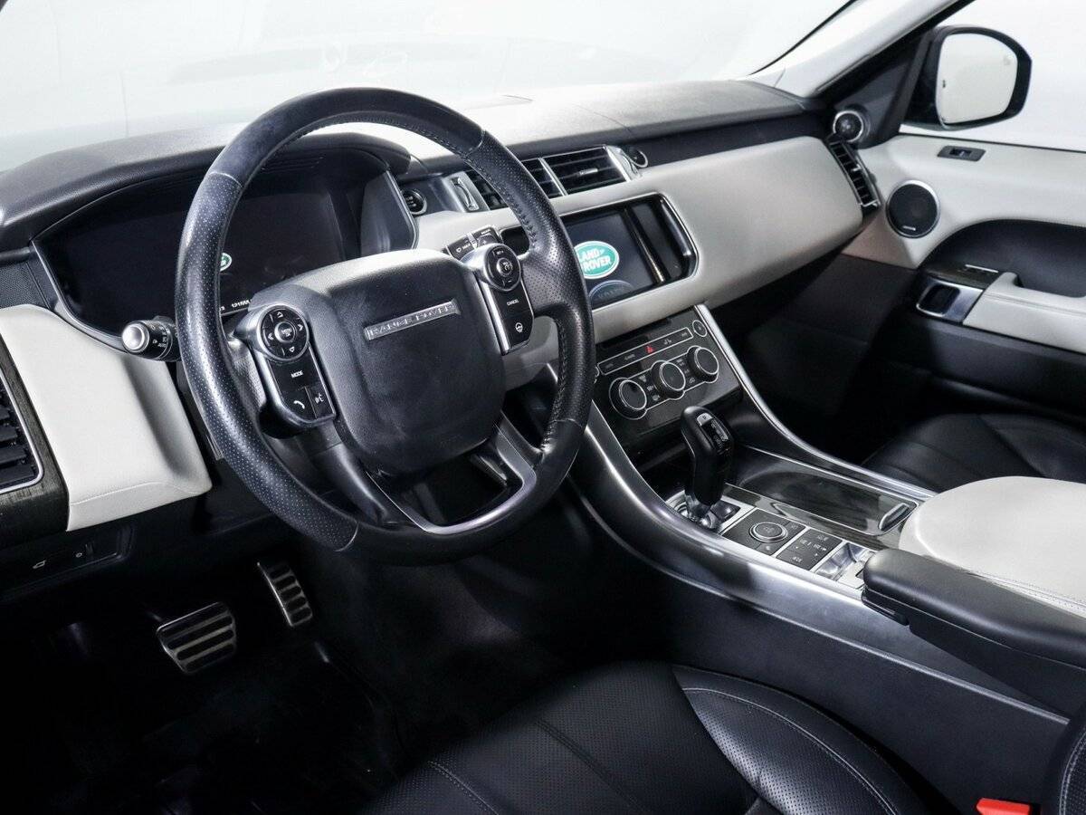 Land Rover Range Rover Sport с пробегом — 2014 год. Фото: #13