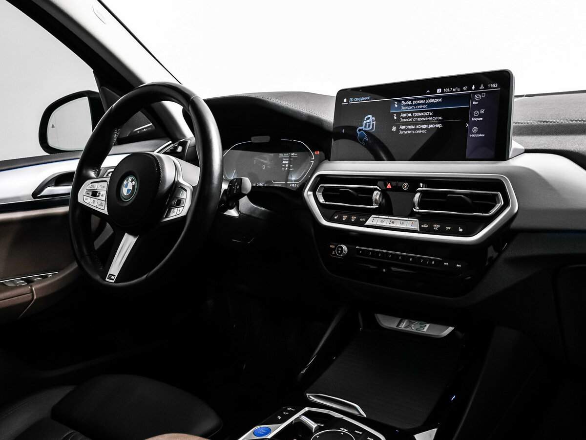 BMW iX3 с пробегом — 2023 год. Фото: #8