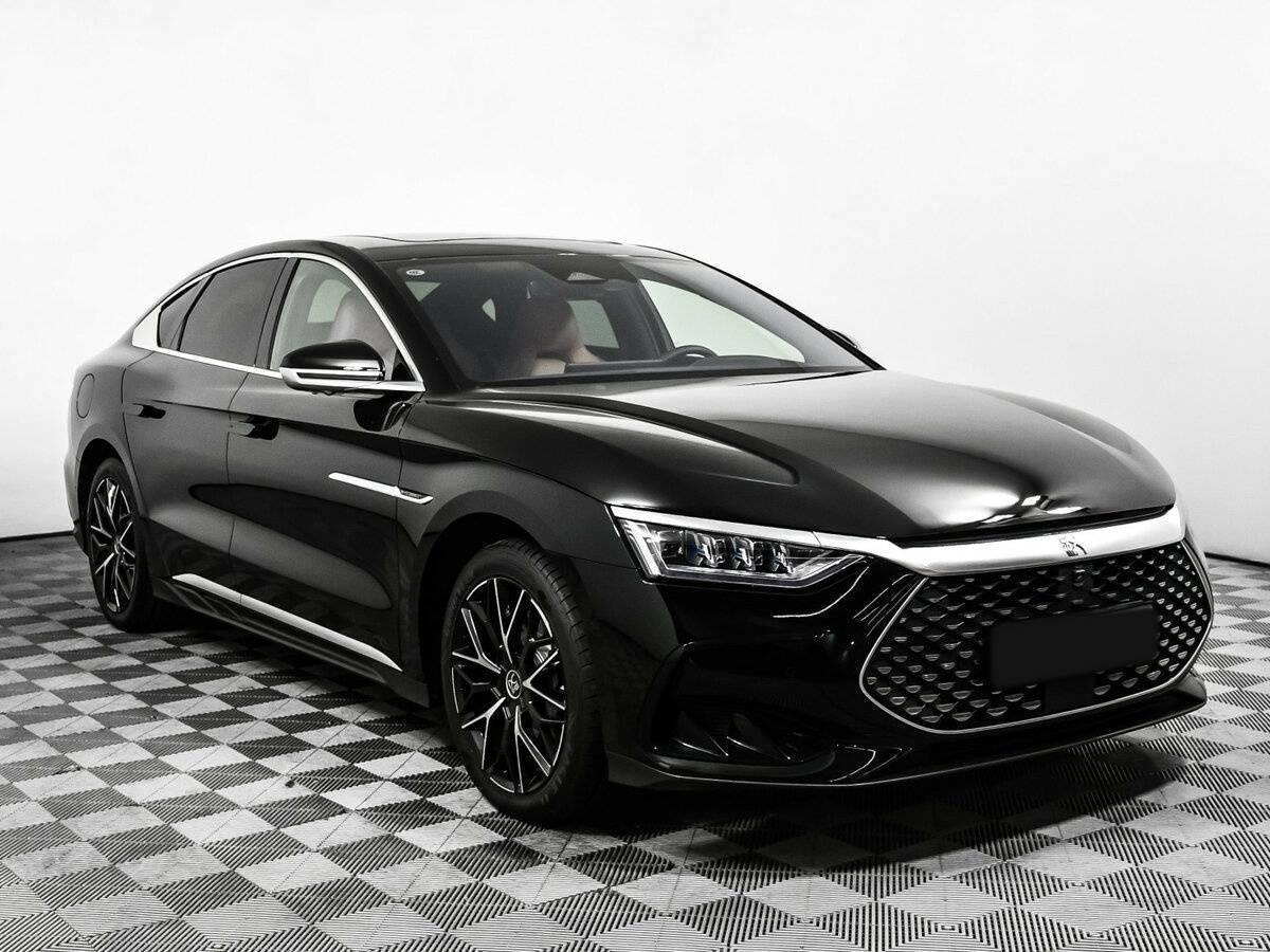 BYD Han с пробегом — 2022 год. Фото: #2
