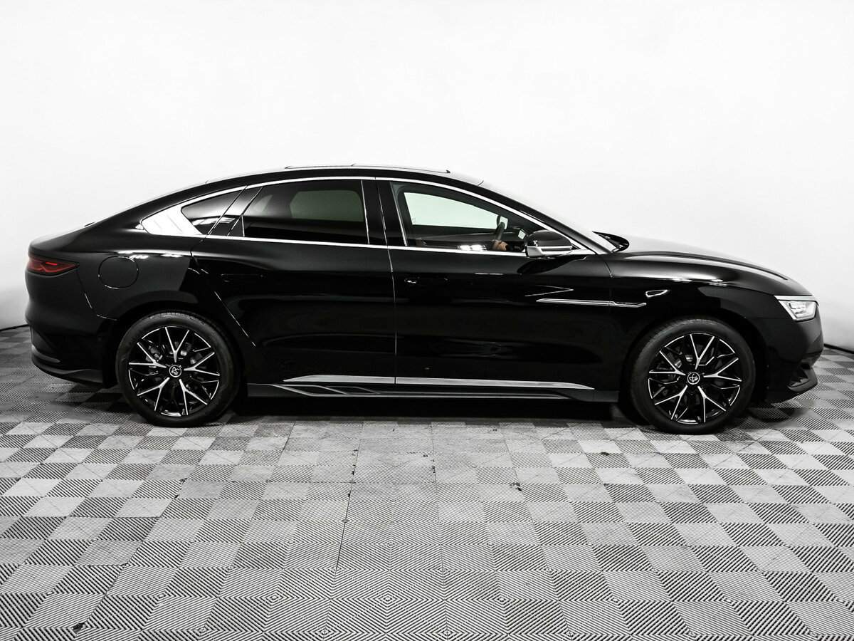 BYD Han с пробегом — 2022 год. Фото: #3