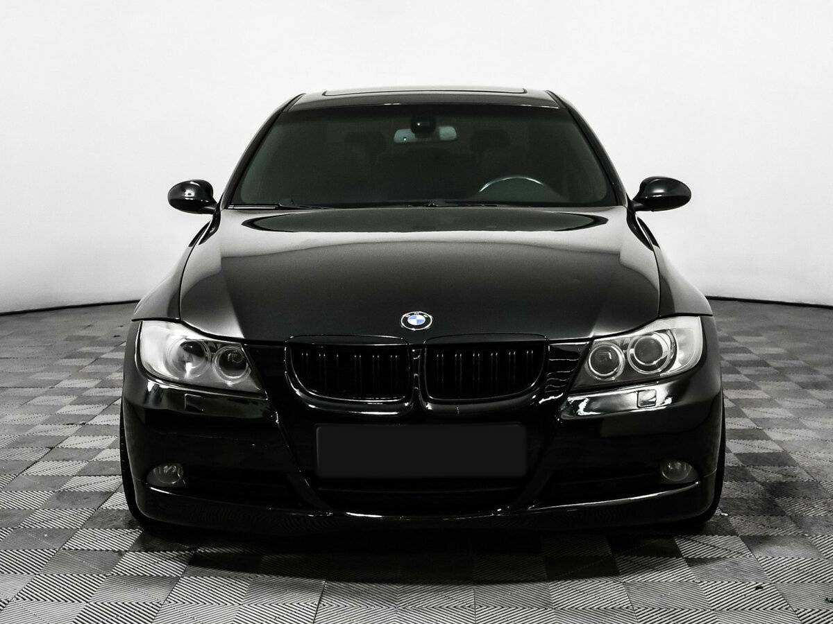 BMW 3 серии с пробегом — 2007 год. Фото: #1