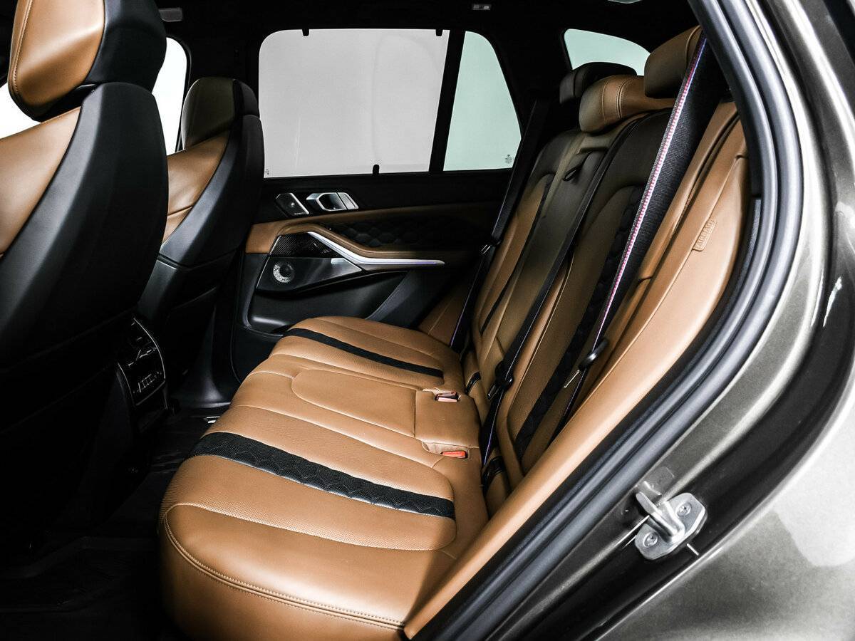 BMW X5 M с пробегом — 2020 год. Фото: #13