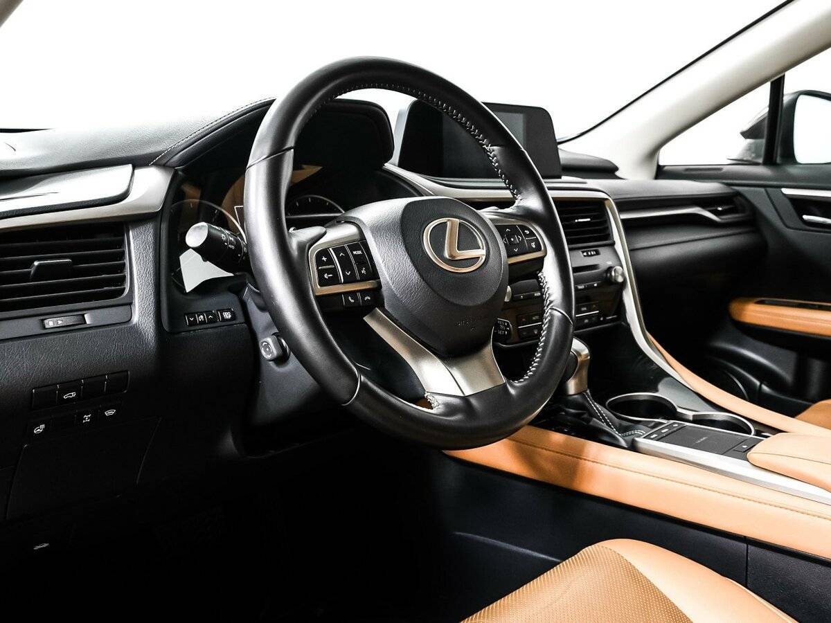 Lexus RX с пробегом — 2020 год. Фото: #11