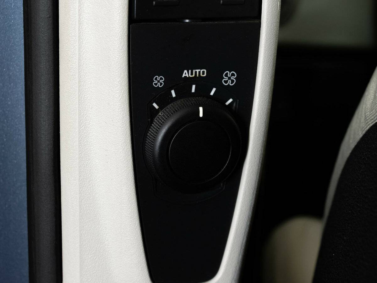 Citroen C4 Picasso с пробегом — 2011 год. Фото: #15