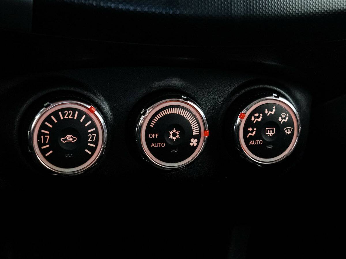 Mitsubishi Outlander с пробегом — 2009 год. Фото: #13