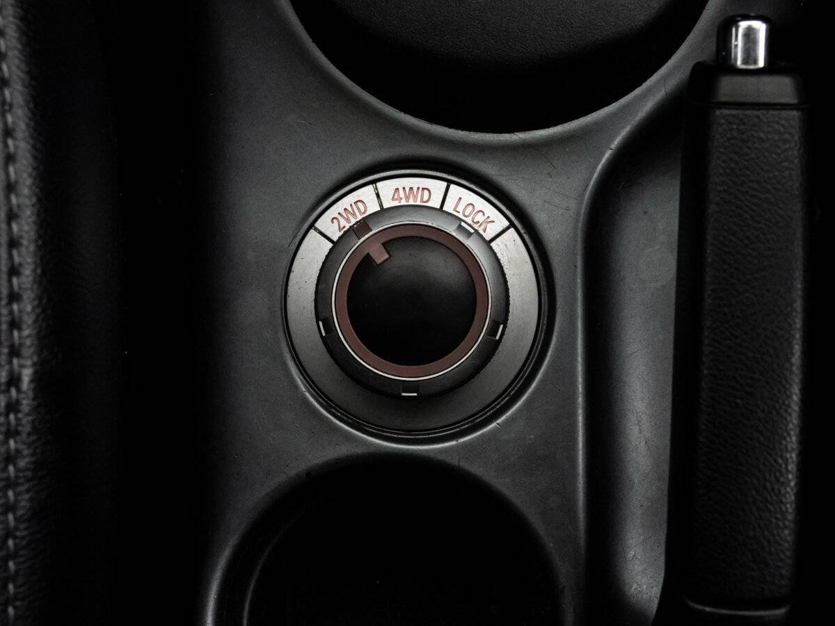 Mitsubishi Outlander с пробегом — 2009 год. Фото: #14