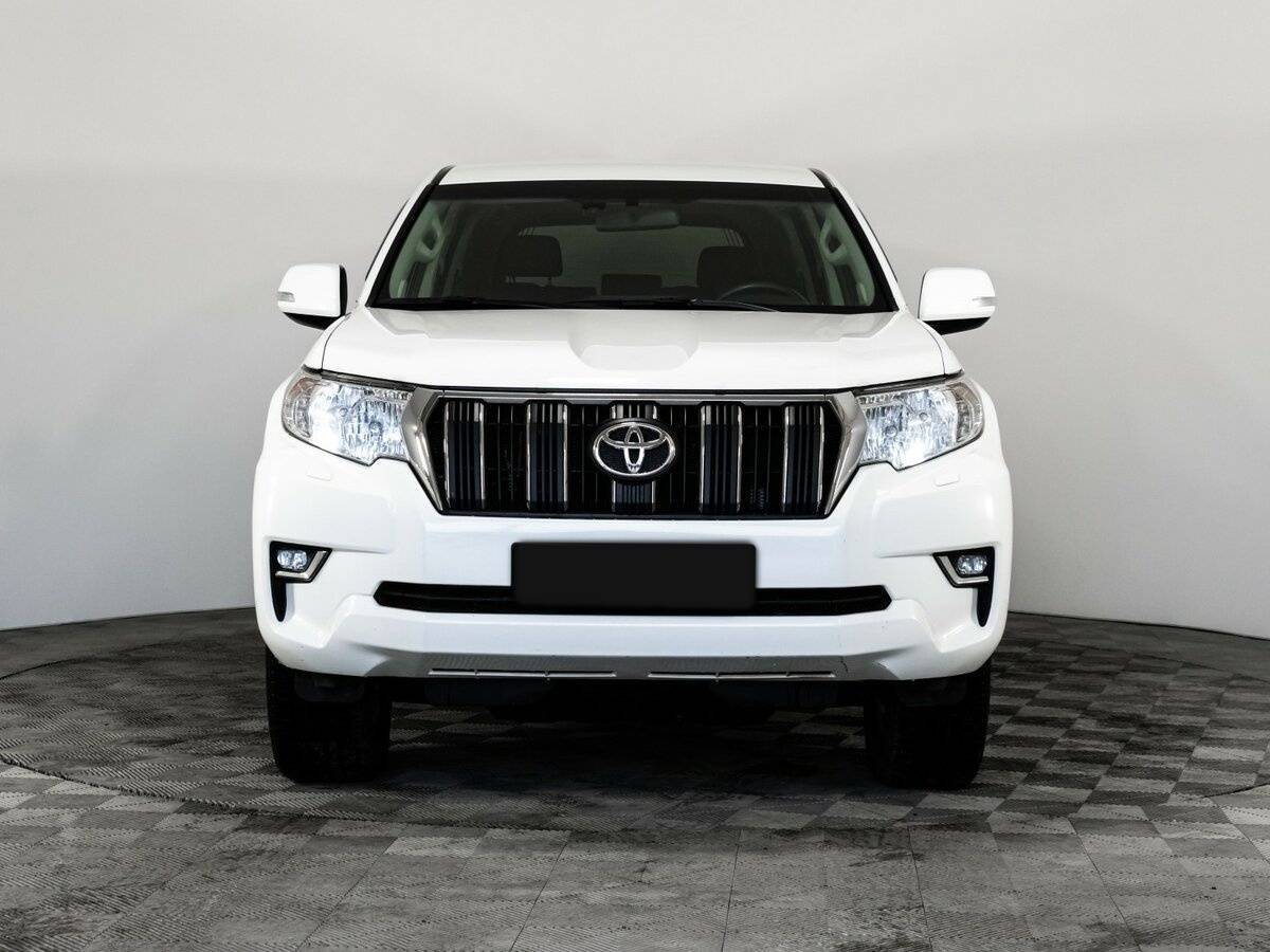 Toyota Land Cruiser Prado с пробегом — 2018 год. Фото: #1