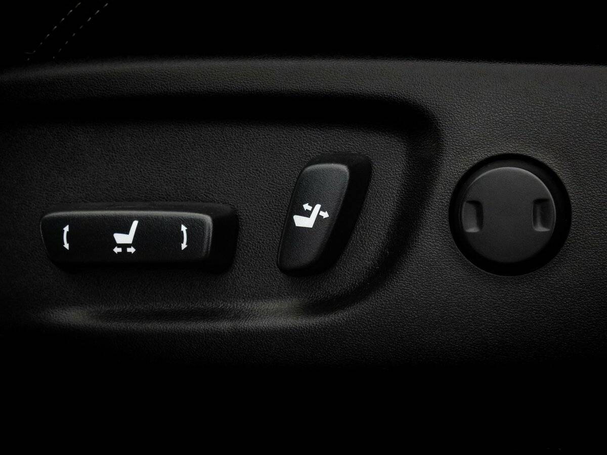 Toyota Land Cruiser Prado с пробегом — 2018 год. Фото: #19