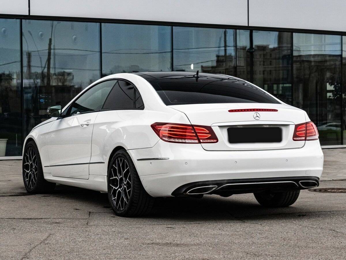 Mercedes-Benz E-Класс с пробегом — 2013 год. Фото: #9