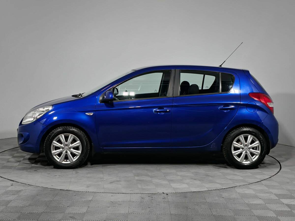 Hyundai i20 с пробегом — 2010 год. Фото: #3