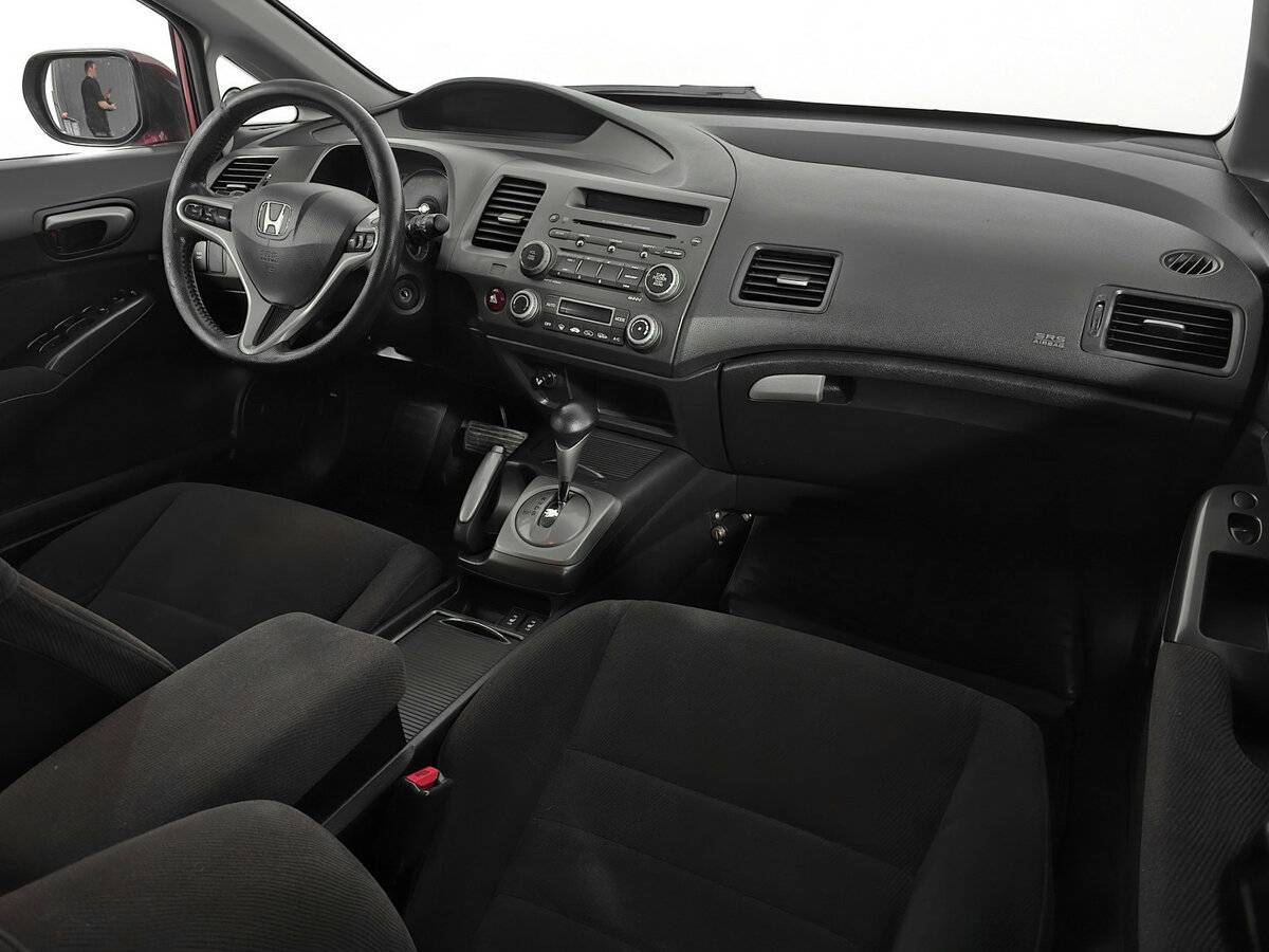 Honda Civic с пробегом — 2007 год. Фото: #8