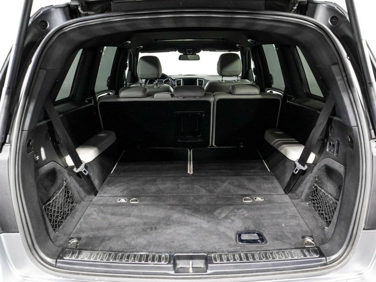 Mercedes-Benz GL-Класс с пробегом — 2014 год. Фото: #12