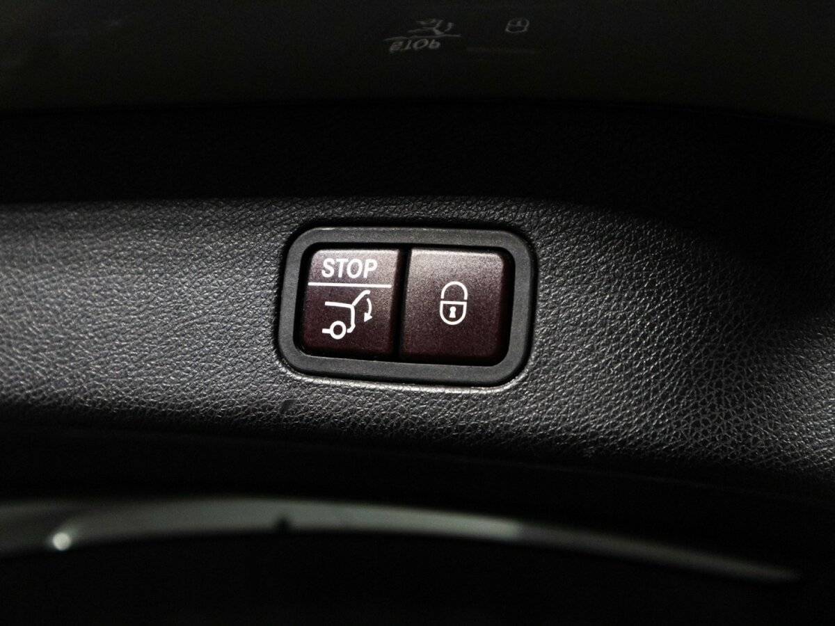 Mercedes-Benz GL-Класс с пробегом — 2014 год. Фото: #13