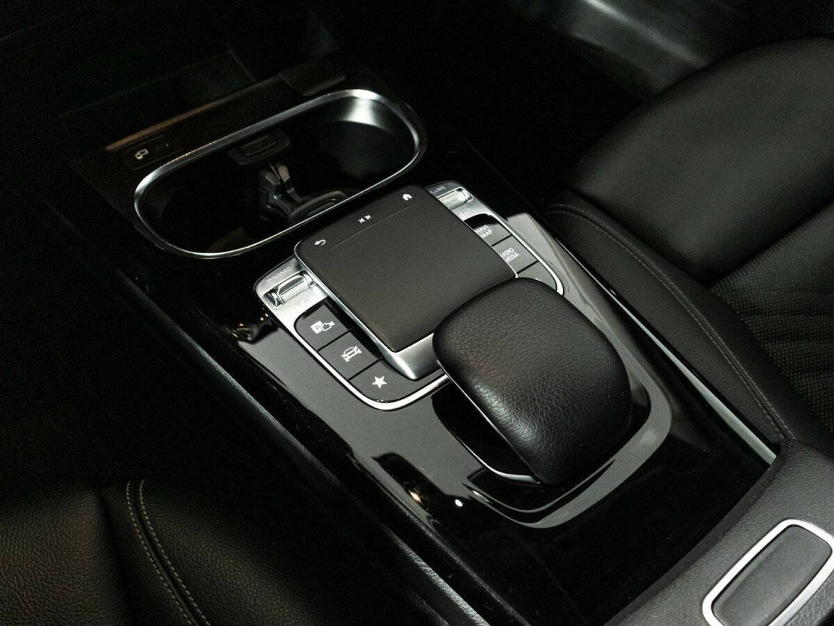 Mercedes-Benz A-Класс с пробегом — 2018 год. Фото: #16