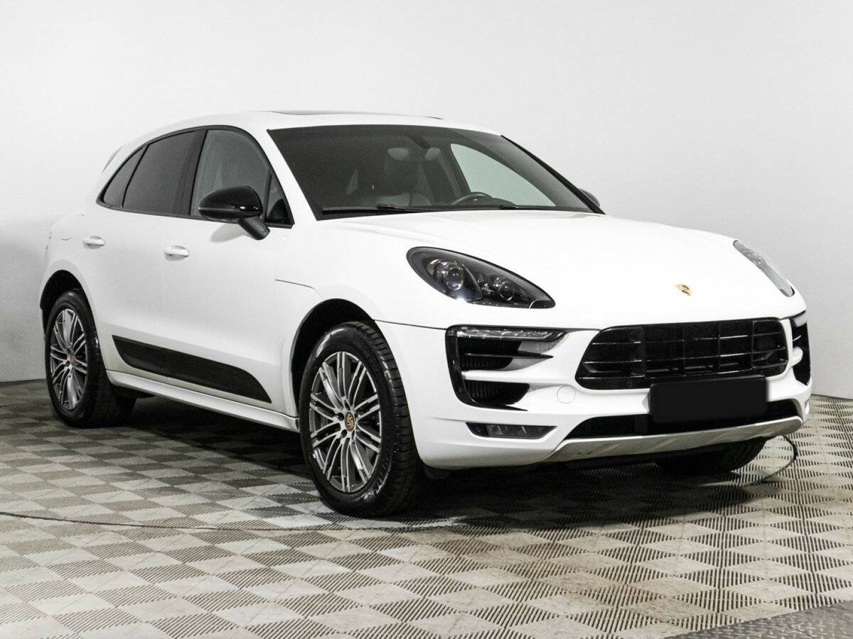 Porsche Macan с пробегом — 2015 год. Фото: #2