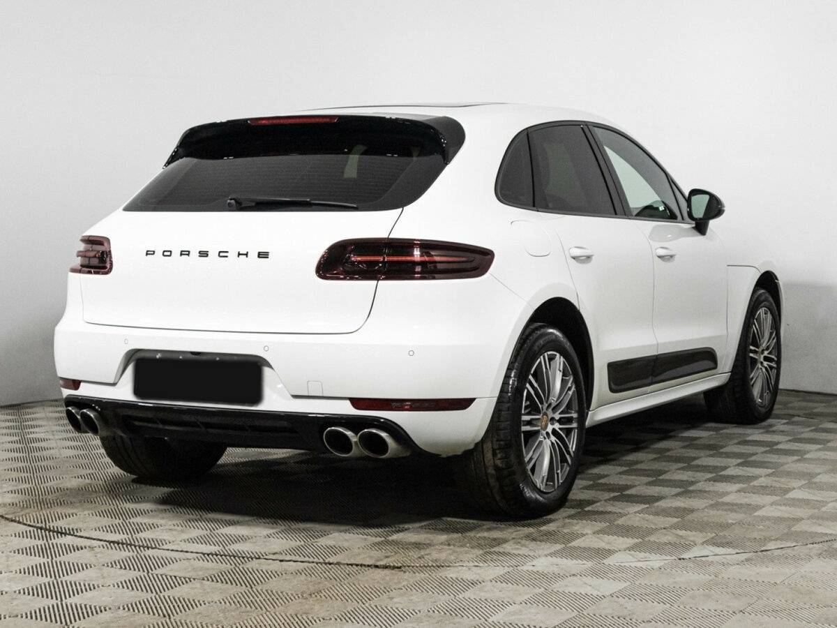 Porsche Macan с пробегом — 2015 год. Фото: #4