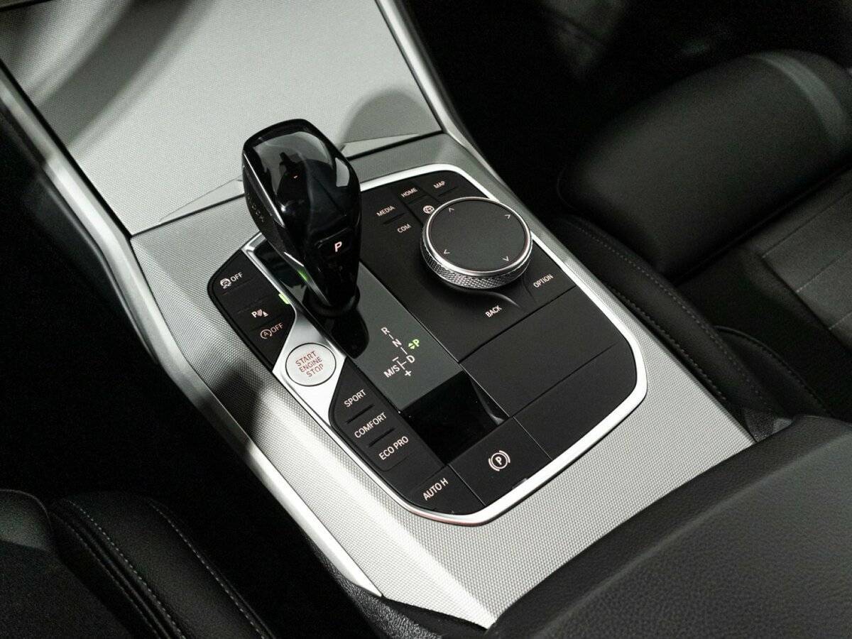 BMW 3 серии с пробегом — 2019 год. Фото: #17