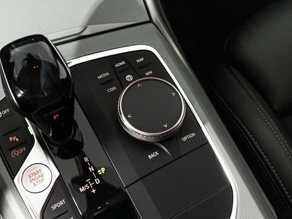 BMW 3 серии с пробегом — 2019 год. Фото: #19